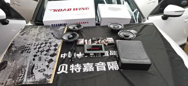 馬自達(dá)CX-4升級(jí)法國路翼之聲套盒+新款小鋼炮